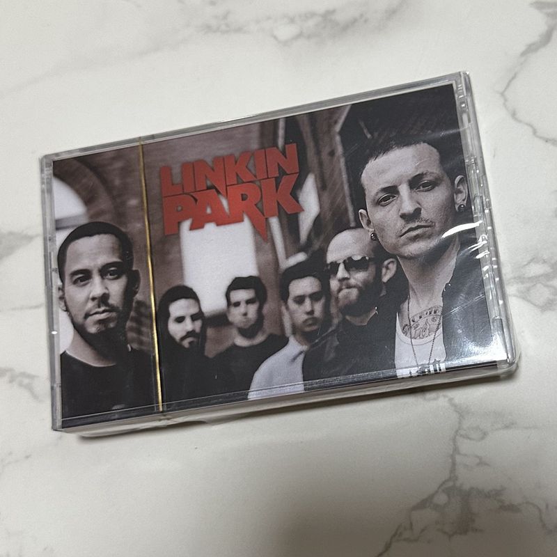 Vintage Collector - Album Kaset Musik Band Linkin Park