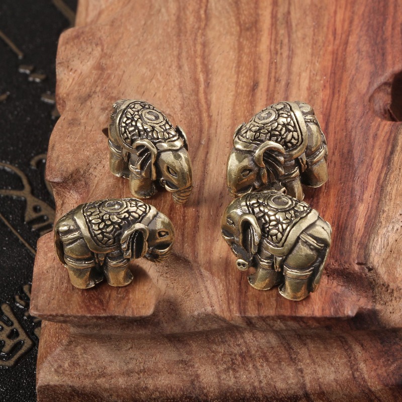 Vintage Collectible Christmas Ornaments - 1 Buah Patung Gajah Lucu dari