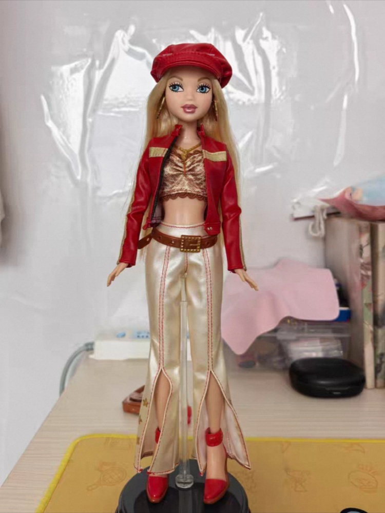 Tersedia Jaket Kulit Imitasi M - Vintage Collectible Barbie Dolls ulasan dan harga